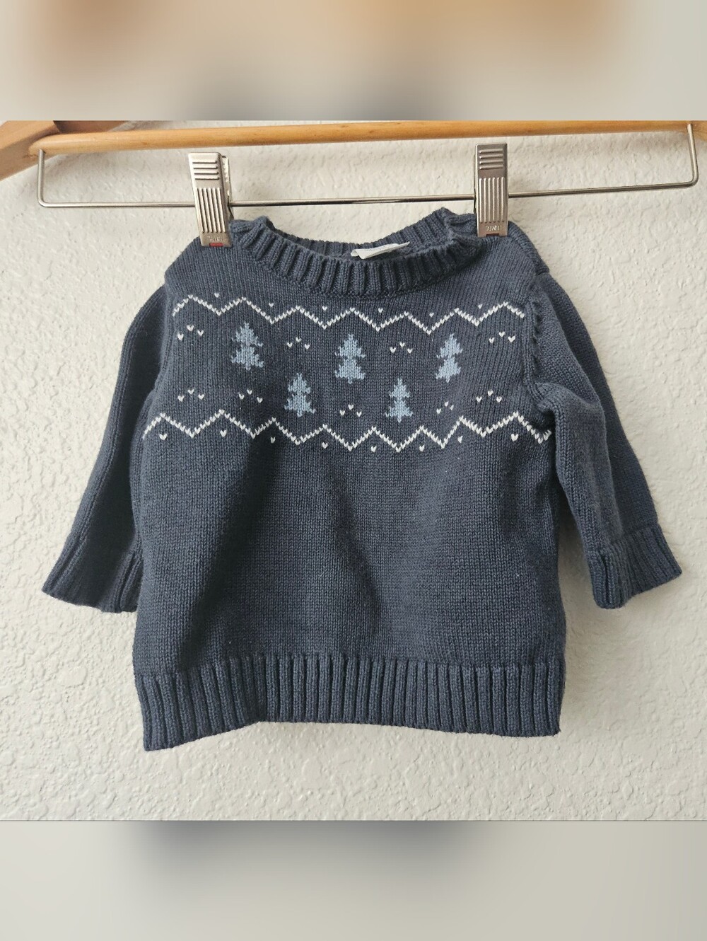 nwot carters sweater, 3 months
